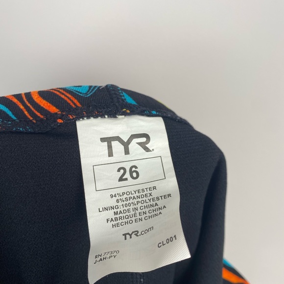 TYR MULTI COLOR SHORRS 26” Small - Picture 3 of 5